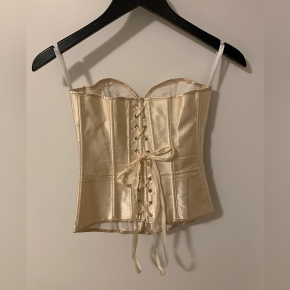 Cream Fashion Lace-up Corset - Picture 2 of 6